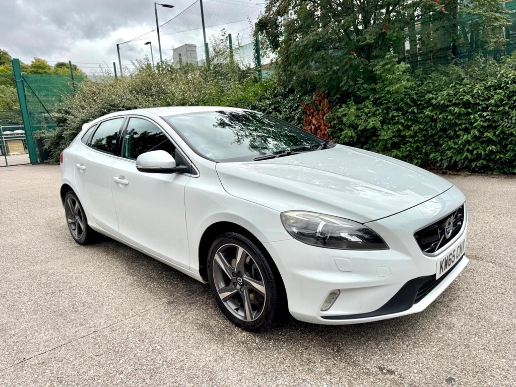 2015 Volvo V40
